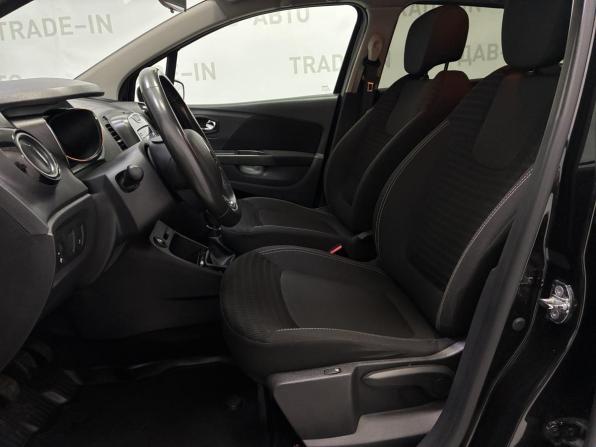 Renault Kaptur I с пробегом 2018 года, цена 1 190 000 рублей, 207000 км, внедорожник, Автокод Объявления