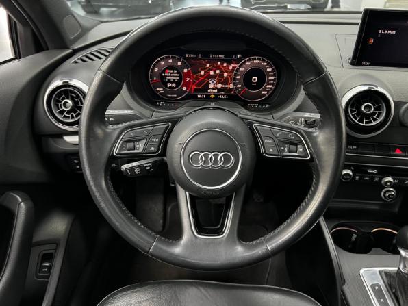 Audi A3 III (8V) Рестайлинг с пробегом 2018 года, цена 1 750 000 рублей, 229251 км, седан, Автокод Объявления