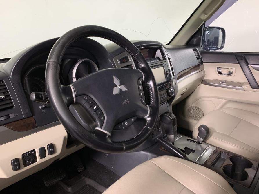 Mitsubishi Pajero IV Рестайлинг 2 Москва  - изображение 11