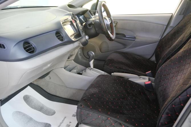 Honda Insight II с пробегом 2009 года, цена 829 000 рублей, 139500 км, хэтчбек, Автокод Объявления