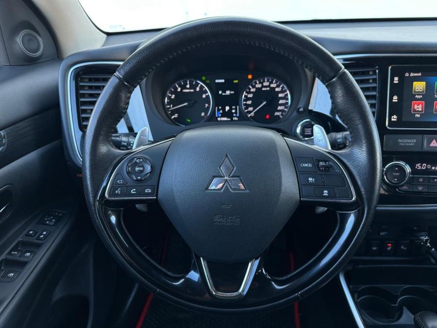Mitsubishi Outlander III Рестайлинг 2 Санкт-Петербург  - изображение 10