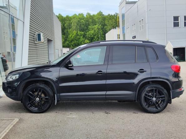Volkswagen Tiguan I Рестайлинг с пробегом 2016 года, цена 1 820 000 рублей, 161864 км, внедорожник, Автокод Объявления