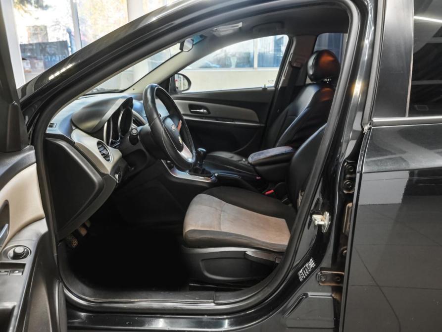 Chevrolet Cruze I Рестайлинг Челябинск  - изображение 13