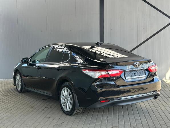 Toyota Camry VIII (XV70) Рестайлинг с пробегом 2021 года, цена 2 650 000 рублей, 146900 км, седан, Автокод Объявления