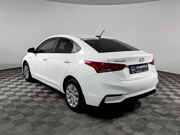 Hyundai Solaris II с пробегом 2017 года, цена 1 200 000 рублей, 192853 км, седан, Автокод Объявления