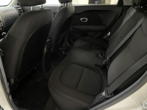 Kia Soul II Рестайлинг с пробегом 2018 года, цена 1 679 000 рублей, 40198 км, хэтчбек, Автокод Объявления
