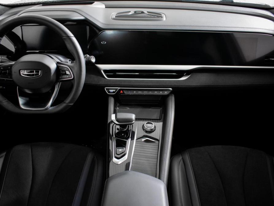 Geely Monjaro I Москва  - изображение 13