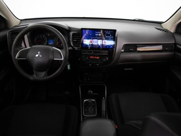 Mitsubishi Outlander III Рестайлинг 3 с пробегом 2020 года, цена 1 699 000 рублей, 173726 км, внедорожник, Автокод Объявления
