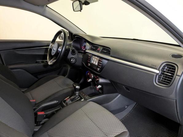 Kia Rio IV с пробегом 2019 года, цена 1 340 000 рублей, 130755 км, седан, Автокод Объявления