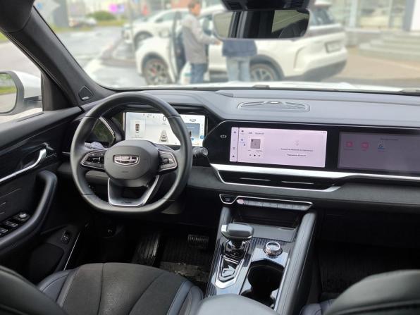 Geely Monjaro I с пробегом 2024 года, цена 3 262 000 рублей, 81829 км, внедорожник, Автокод Объявления