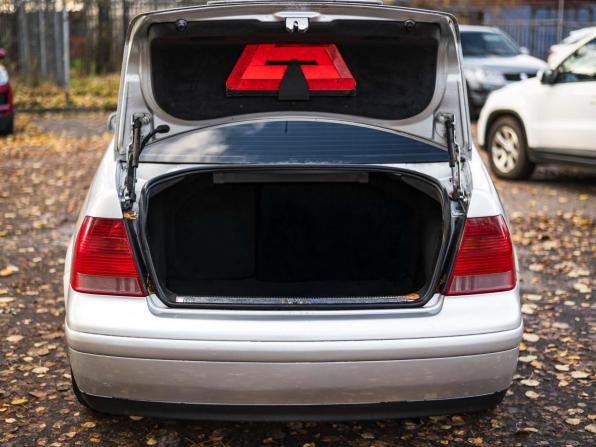 Volkswagen Bora I с пробегом 2000 года, цена 350 000 рублей, 288634 км, универсал, Автокод Объявления