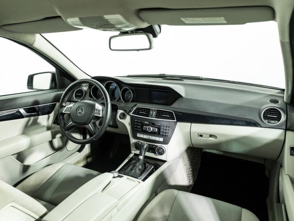 Mercedes-Benz C-Класс III (W204) Рестайлинг с пробегом 2012 года, цена 1 399 700 рублей, 131503 км, седан, Автокод Объявления