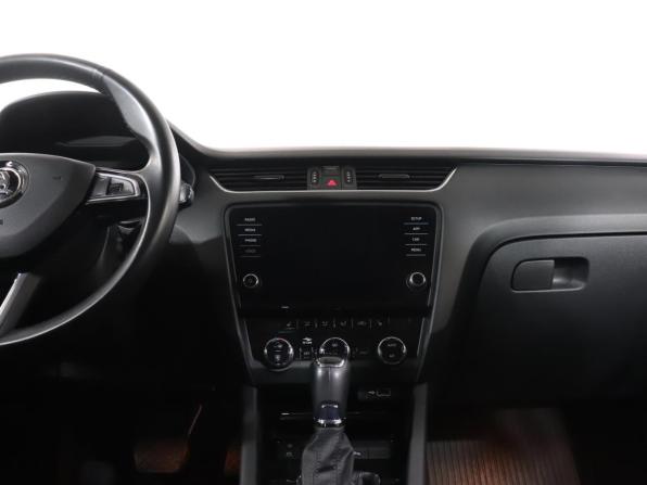 Skoda Octavia III (A7) Рестайлинг с пробегом 2020 года, цена 2 149 000 рублей, 99343 км, лифтбек, Автокод Объявления