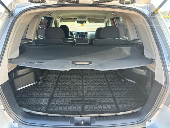 Toyota Highlander II (XU40) Рестайлинг с пробегом 2013 года, цена 1 790 000 рублей, 233767 км, внедорожник, Автокод Объявления