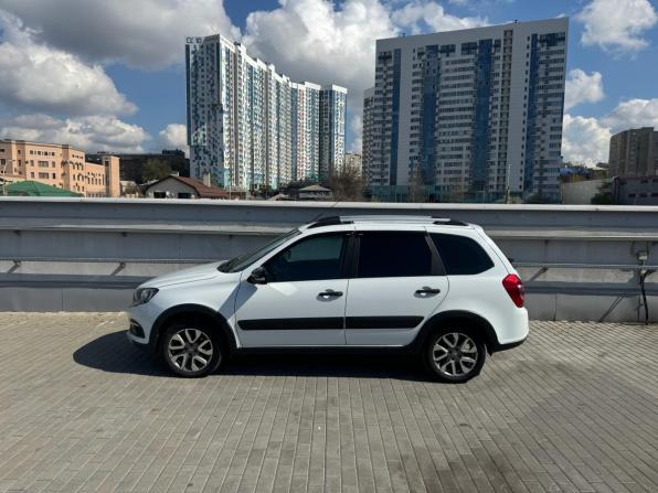 Lada (ВАЗ) Granta I Рестайлинг с пробегом 2023 года, цена 880 000 рублей, 40000 км, универсал, Автокод Объявления