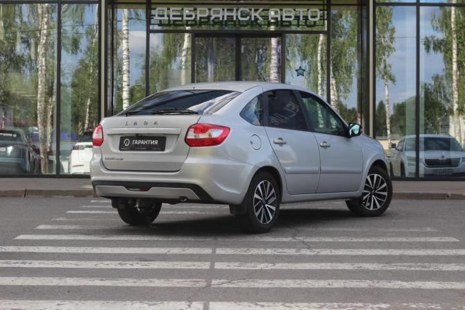 Lada (ВАЗ) Granta I Рестайлинг с пробегом 2020 года, цена 745 000 рублей, 105352 км, хэтчбек, Автокод Объявления