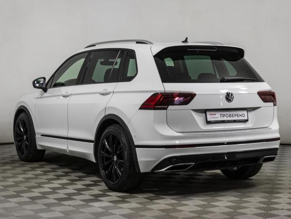 Volkswagen Tiguan II с пробегом 2018 года, цена 3 319 000 рублей, 87528 км, внедорожник, Автокод Объявления