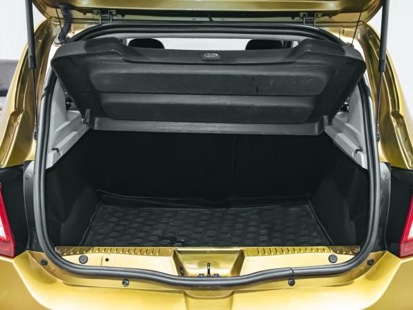 Renault Sandero II с пробегом 2017 года, цена 854 137 рублей, 184524 км, хэтчбек, Автокод Объявления