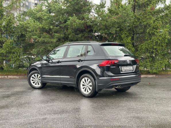 Volkswagen Tiguan II с пробегом 2020 года, цена 2 589 000 рублей, 36980 км, внедорожник, Автокод Объявления