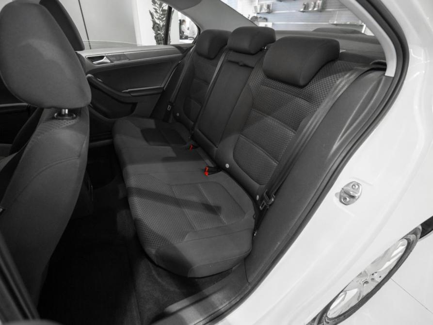 Volkswagen Jetta VI Москва  - изображение 12