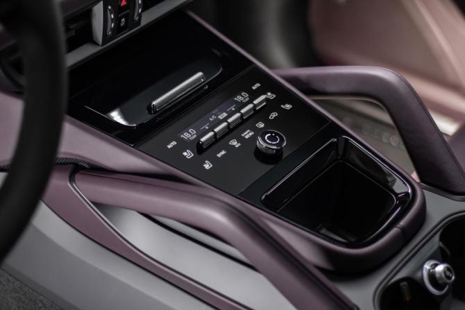 Новый Porsche Cayenne III Рестайлинг 2025 года, цена 19 358 700 рублей, внедорожник, Автокод Объявления