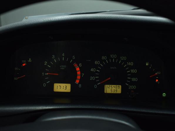 Chevrolet Niva I Рестайлинг с пробегом 2012 года, цена 469 995 рублей, 125409 км, внедорожник, Автокод Объявления