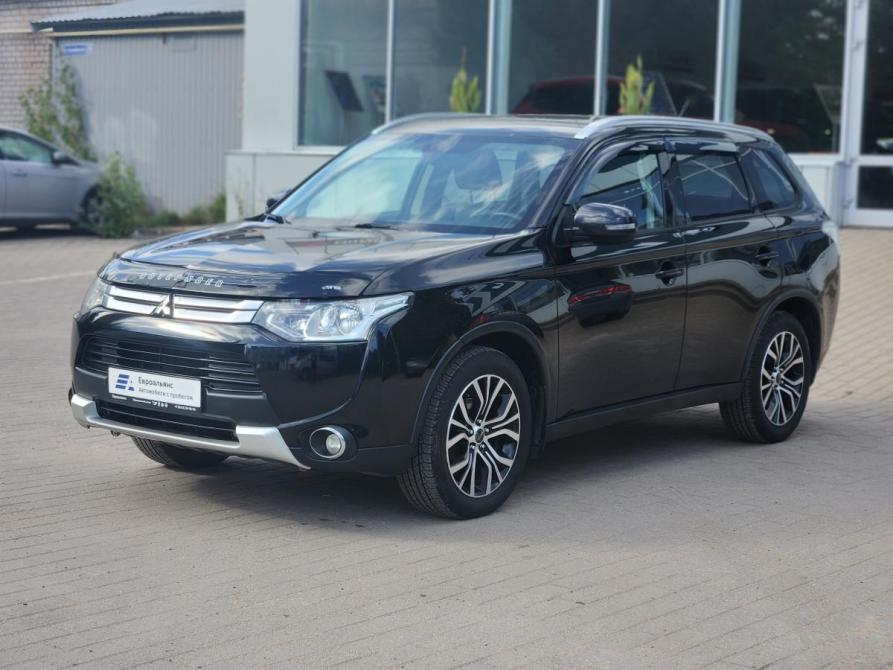 Mitsubishi Outlander III Рестайлинг Великий Новгород  - изображение 3