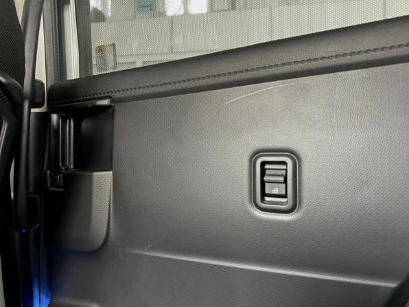 Toyota Roomy I Рестайлинг с пробегом 2021 года, цена 1 410 000 рублей, 55237 км, минивэн, Автокод Объявления