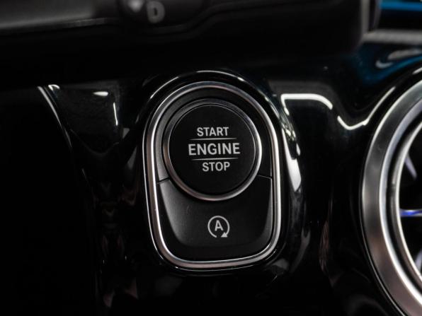 Mercedes-Benz CLA II (C118 X118) с пробегом 2021 года, цена 2 649 000 рублей, 135265 км, седан, Автокод Объявления