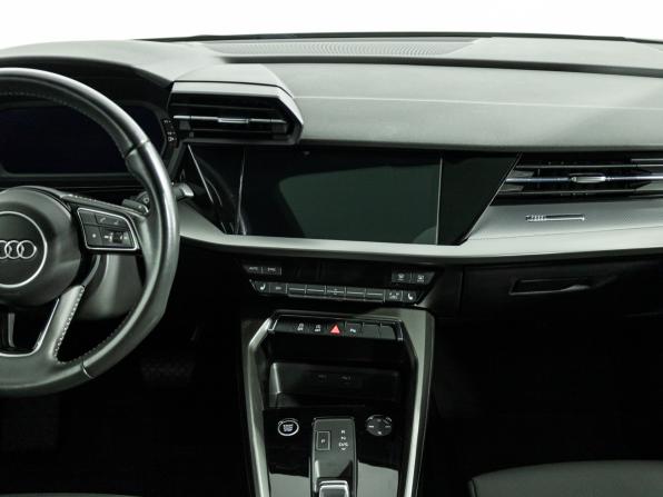 Audi A3 IV (8Y) с пробегом 2021 года, цена 2 925 900 рублей, 55076 км, седан, Автокод Объявления