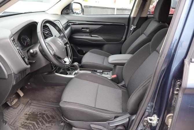 Mitsubishi Outlander III Рестайлинг 3 с пробегом 2020 года, цена 2 349 000 рублей, 78000 км, внедорожник, Автокод Объявления