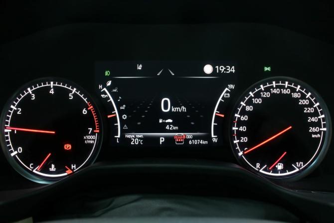 Toyota Land Cruiser 300 Series с пробегом 2021 года, цена 10 390 000 рублей, 61074 км, внедорожник, Автокод Объявления