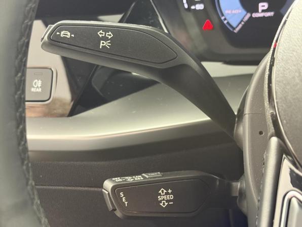 Audi A3 IV (8Y) с пробегом 2021 года, цена 2 612 900 рублей, 77690 км, хэтчбек, Автокод Объявления