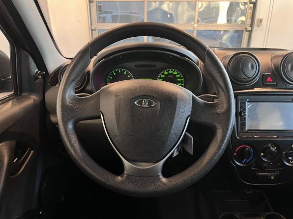 Lada (ВАЗ) Granta I с пробегом 2018 года, цена 539 000 рублей, 104245 км, лифтбек, Автокод Объявления