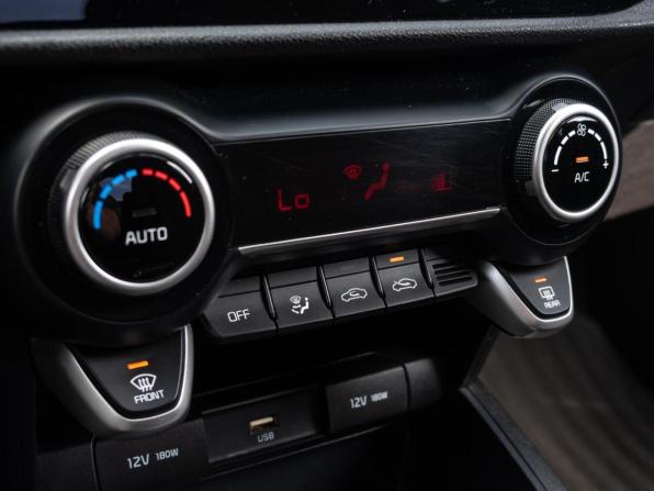 Kia Rio IV Рестайлинг с пробегом 2020 года, цена 1 855 000 рублей, 62913 км, седан, Автокод Объявления