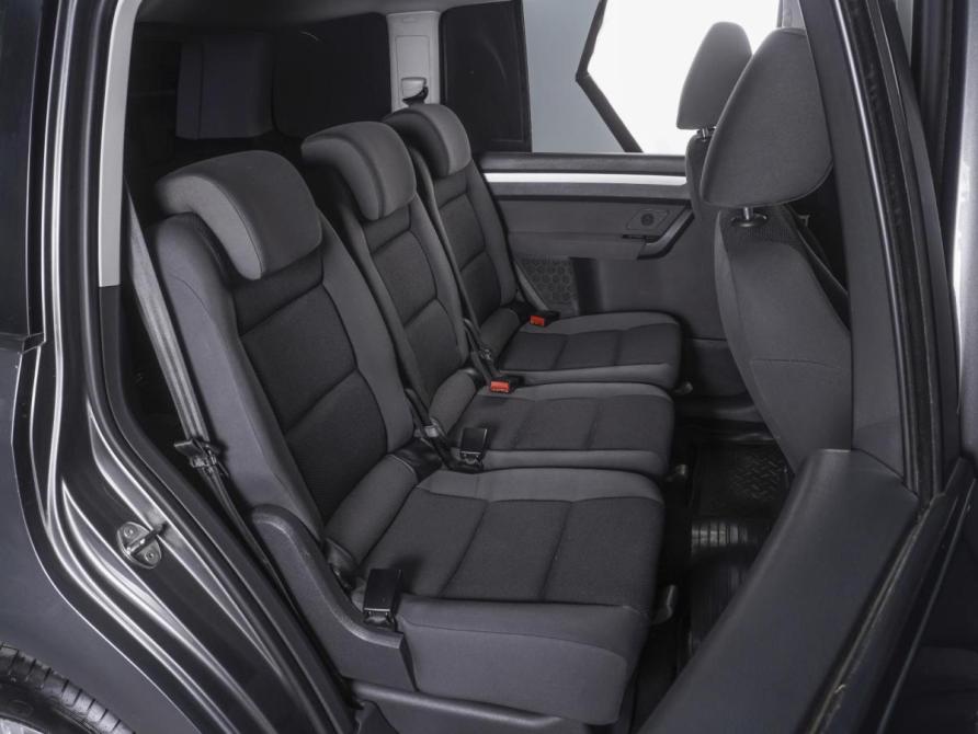 Volkswagen Touran I Рестайлинг 2 Ростов-на-Дону  - изображение 7