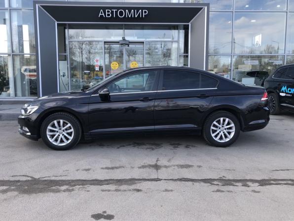 Volkswagen Passat B8 с пробегом 2015 года, цена 1 444 000 рублей, 284817 км, седан, Автокод Объявления