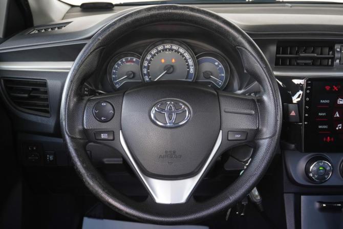 Toyota Corolla XI (E160 E170 E180) с пробегом 2014 года, цена 1 360 000 рублей, 181283 км, седан, Автокод Объявления