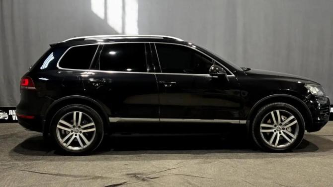Volkswagen Touareg II с пробегом 2011 года, цена 1 990 000 рублей, 298796 км, внедорожник, Автокод Объявления