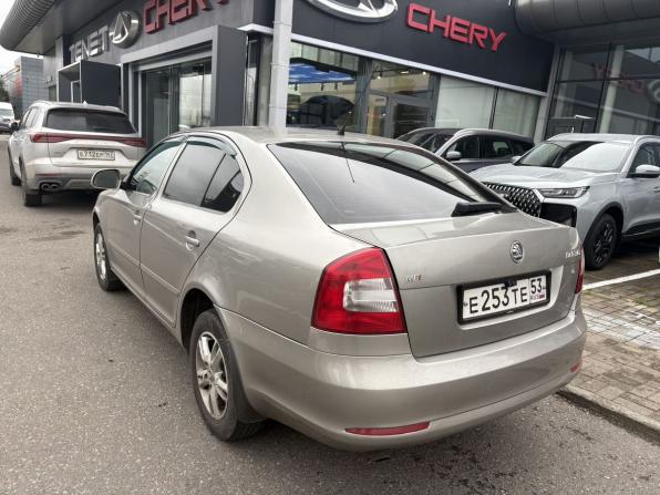 Skoda Octavia II (A5) Рестайлинг с пробегом 2009 года, цена 489 000 рублей, 355000 км, лифтбек, Автокод Объявления