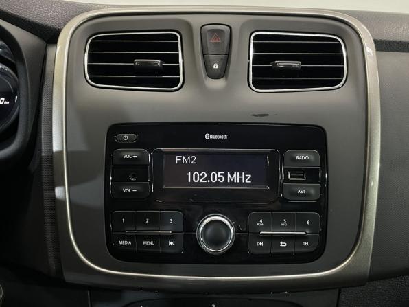 Renault Logan II Рестайлинг с пробегом 2020 года, цена 1 049 000 рублей, 130180 км, седан, Автокод Объявления