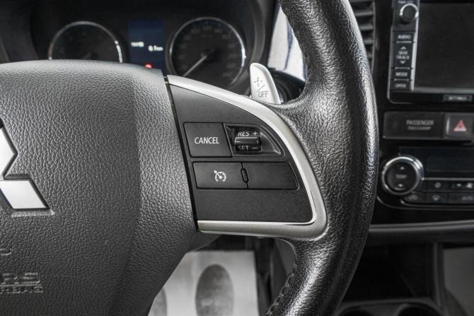 Mitsubishi Outlander III с пробегом 2013 года, цена 1 649 000 рублей, 210000 км, внедорожник, Автокод Объявления