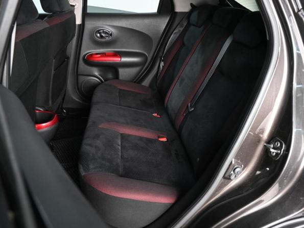 Nissan Juke I с пробегом 2012 года, цена 1 079 000 рублей, 115921 км, внедорожник, Автокод Объявления