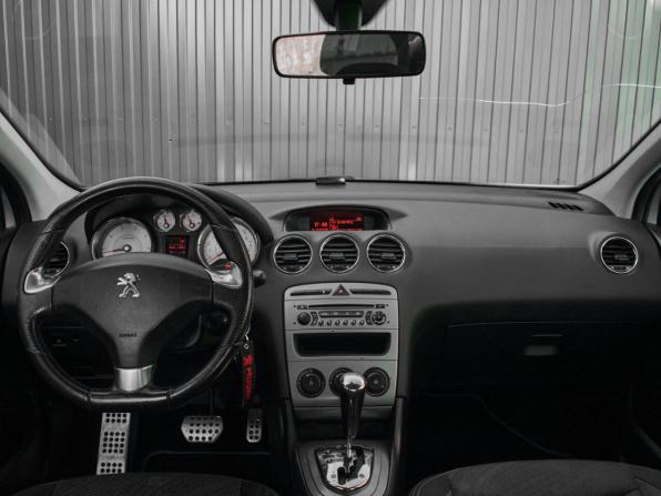 Peugeot 408 I с пробегом 2013 года, цена 550 000 рублей, 109381 км, седан, Автокод Объявления