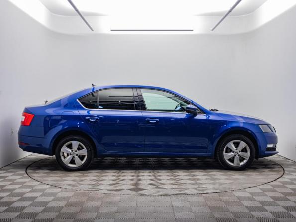Skoda Octavia III (A7) Рестайлинг с пробегом 2020 года, цена 2 193 000 рублей, 83511 км, лифтбек, Автокод Объявления