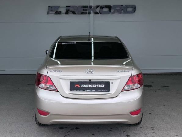 Hyundai Solaris I с пробегом 2011 года, цена 799 000 рублей, 155000 км, седан, Автокод Объявления