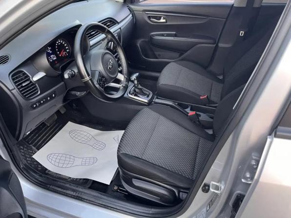 Kia Rio IV с пробегом 2018 года, цена 1 390 000 рублей, 113000 км, хэтчбек, Автокод Объявления