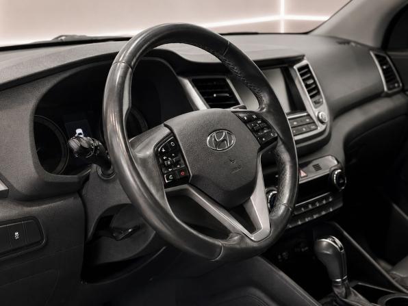 Hyundai Tucson III с пробегом 2018 года, цена 2 199 000 рублей, 120550 км, внедорожник, Автокод Объявления