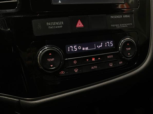 Mitsubishi Outlander III Рестайлинг с пробегом 2014 года, цена 1 928 000 рублей, 128330 км, внедорожник, Автокод Объявления