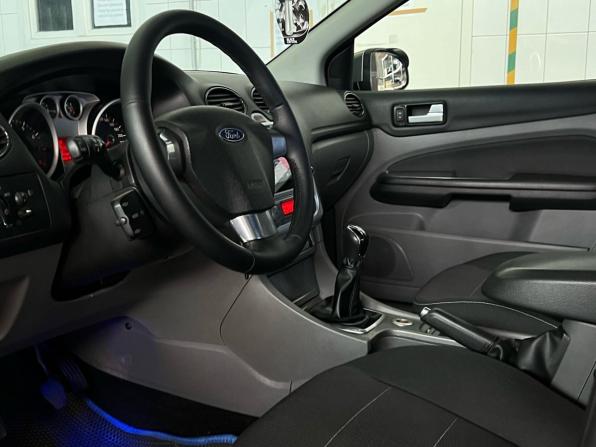 Ford Focus II Рестайлинг с пробегом 2010 года, цена 680 000 рублей, 244178 км, хэтчбек, Автокод Объявления